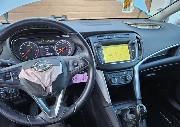 Opel Zafira cena 24900 przebieg: 110000, rok produkcji 2016 z Września małe 154